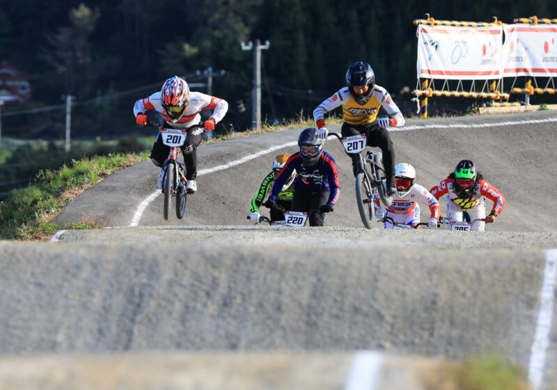 全日本選手権BMXレーシングは深川匠と畠山紗英が優勝！